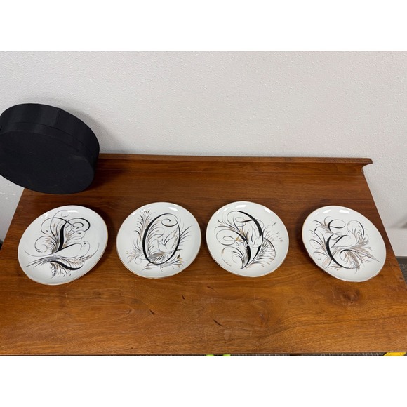 D.L. & Co. Other - DL & Co Love Dessert Plates Set of 4 Calligraphy Bird Gold Rim Porcelain Boxed